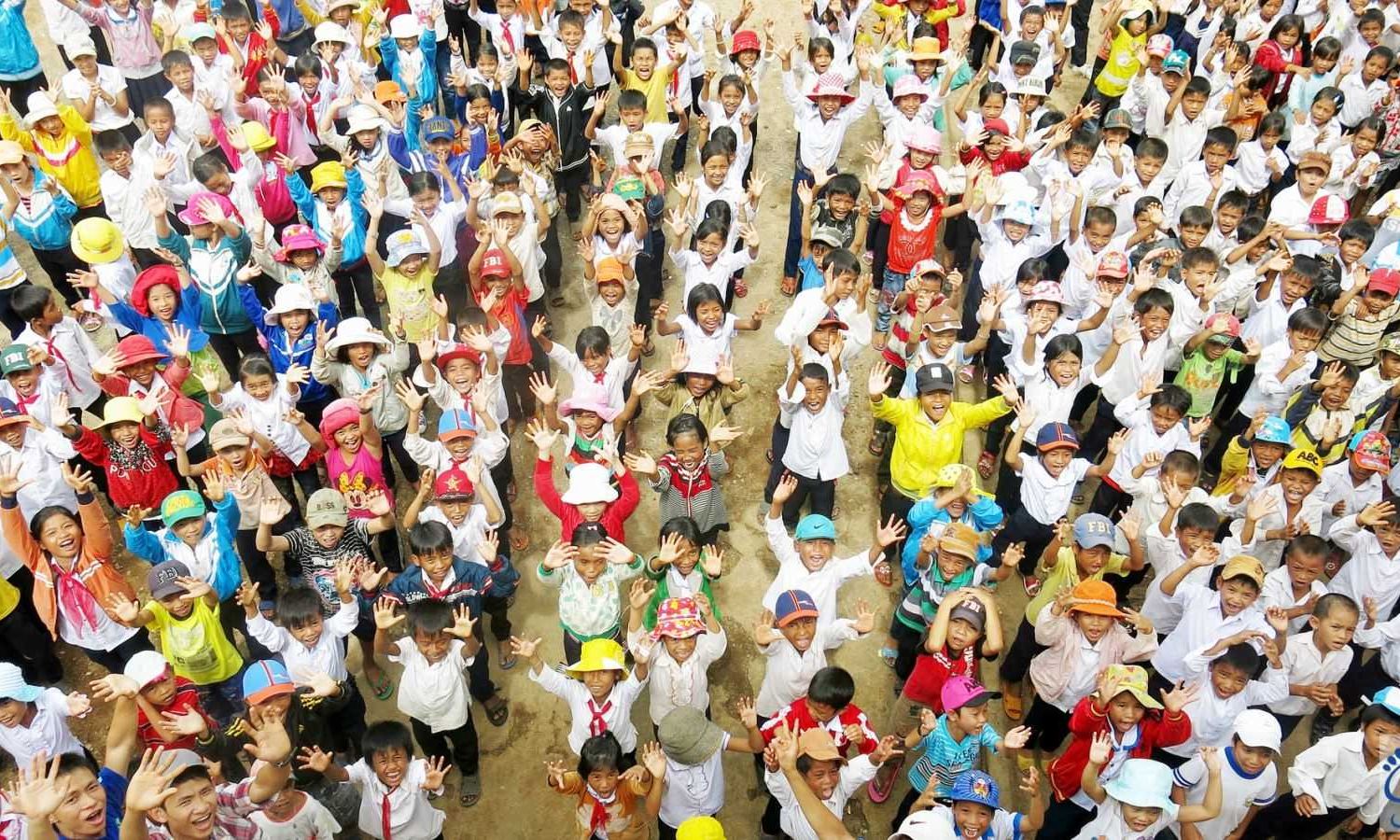 TRĂNG TUỔI THƠ 2013