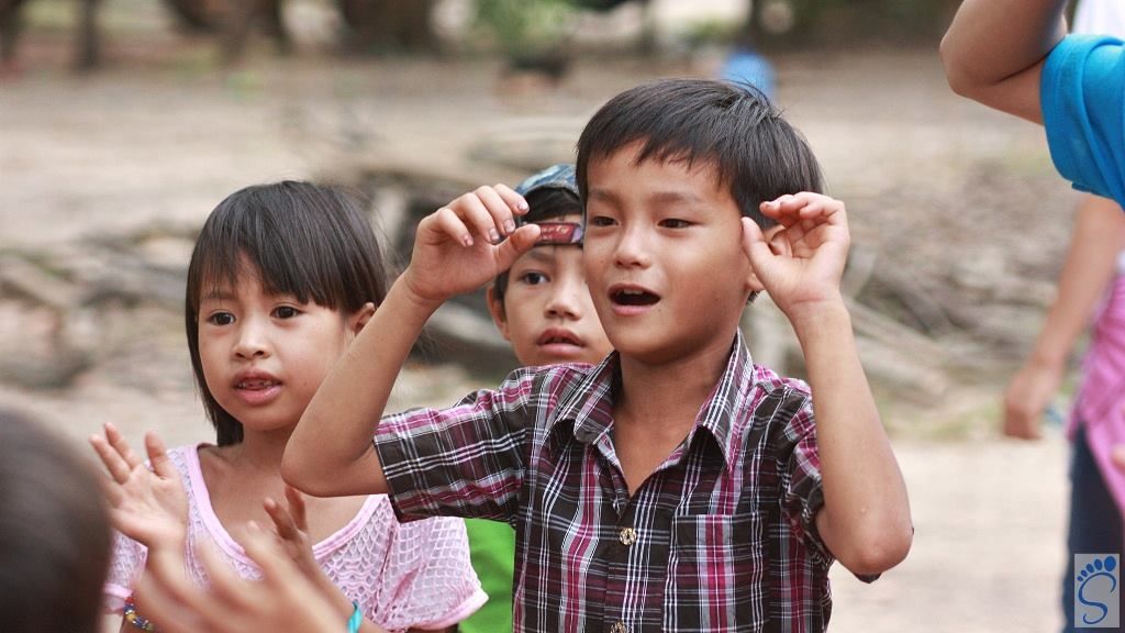 BƯỚC CHÂN TÌNH NGUYỆN 2012 0